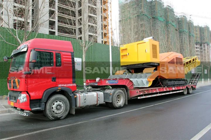 顛覆傳統(tǒng)裝車方式，山美履帶式取料機(jī)助您實(shí)現(xiàn)降本增效、節(jié)能減排！