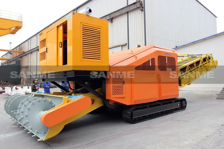 顛覆傳統(tǒng)裝車方式，山美履帶式取料機(jī)助您實(shí)現(xiàn)降本增效、節(jié)能減排！